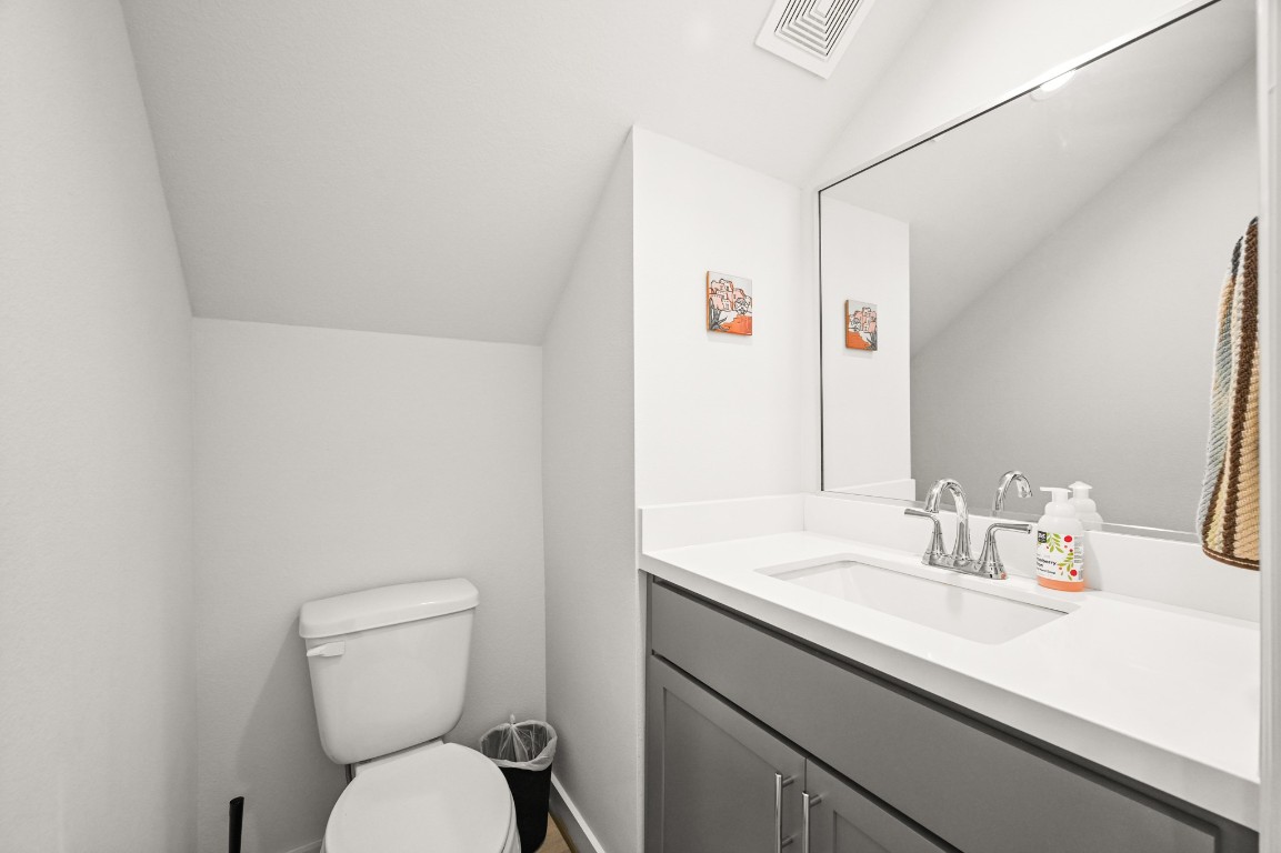 4002 Elser Street Houston, TX 77009 - Photo 12 of 36