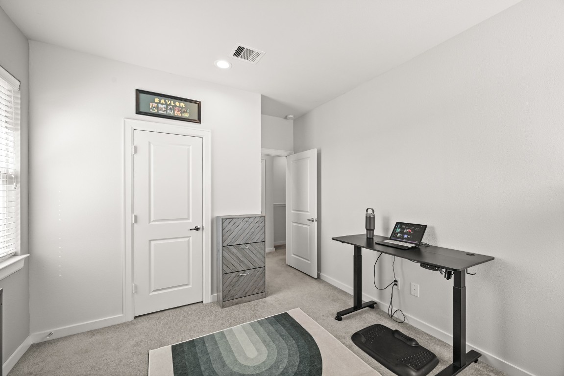 4002 Elser Street Houston, TX 77009 - Photo 26 of 36 a view of a livingroom with furniture and windows