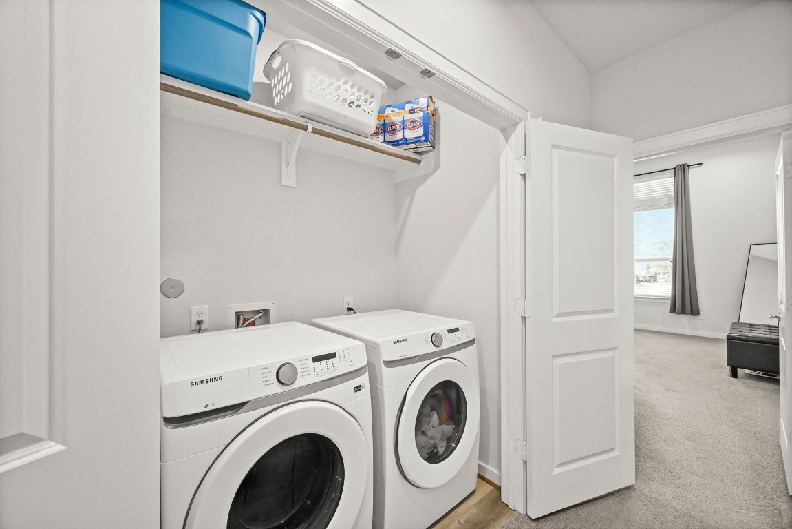 4002 Elser Street Houston, TX 77009 - Photo 27 of 36 a utility room with dryer and washer