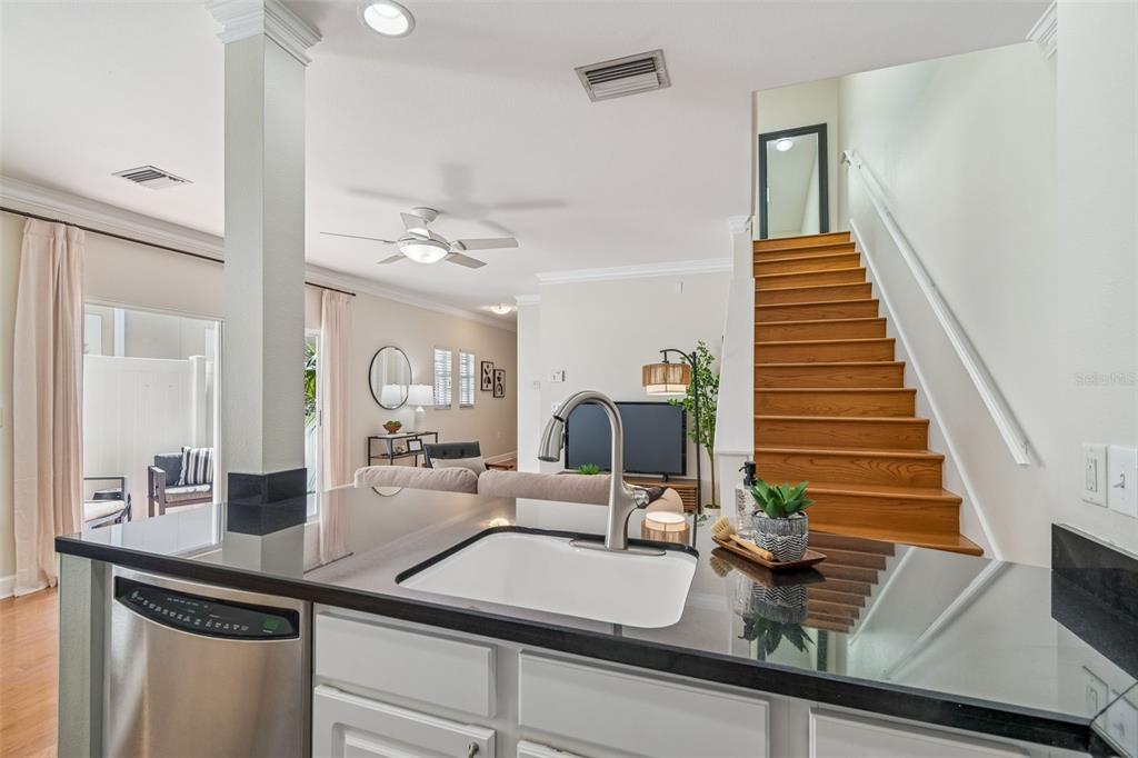 1013 West Horatio Street, Unit A Tampa, FL 33606 - Photo 12 of 43