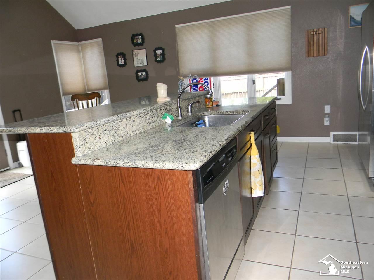 3650 Section Road Lambertville, MI 48144 - Photo 6 of 17