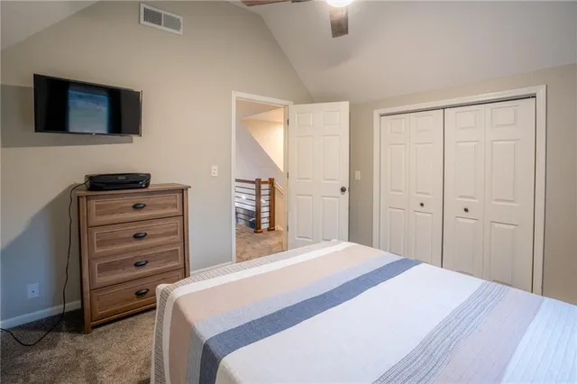 $525,000 | 385 Lake Viking Terrace, Gallatin, MO 64640