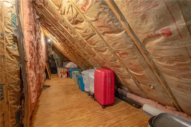 $525,000 | 385 Lake Viking Terrace, Gallatin, MO 64640