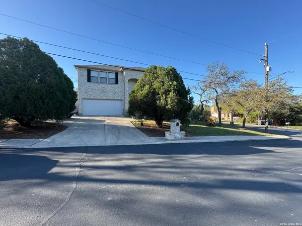 $2,700 | 11514 Cavendish Circle, San Antonio, TX 78251