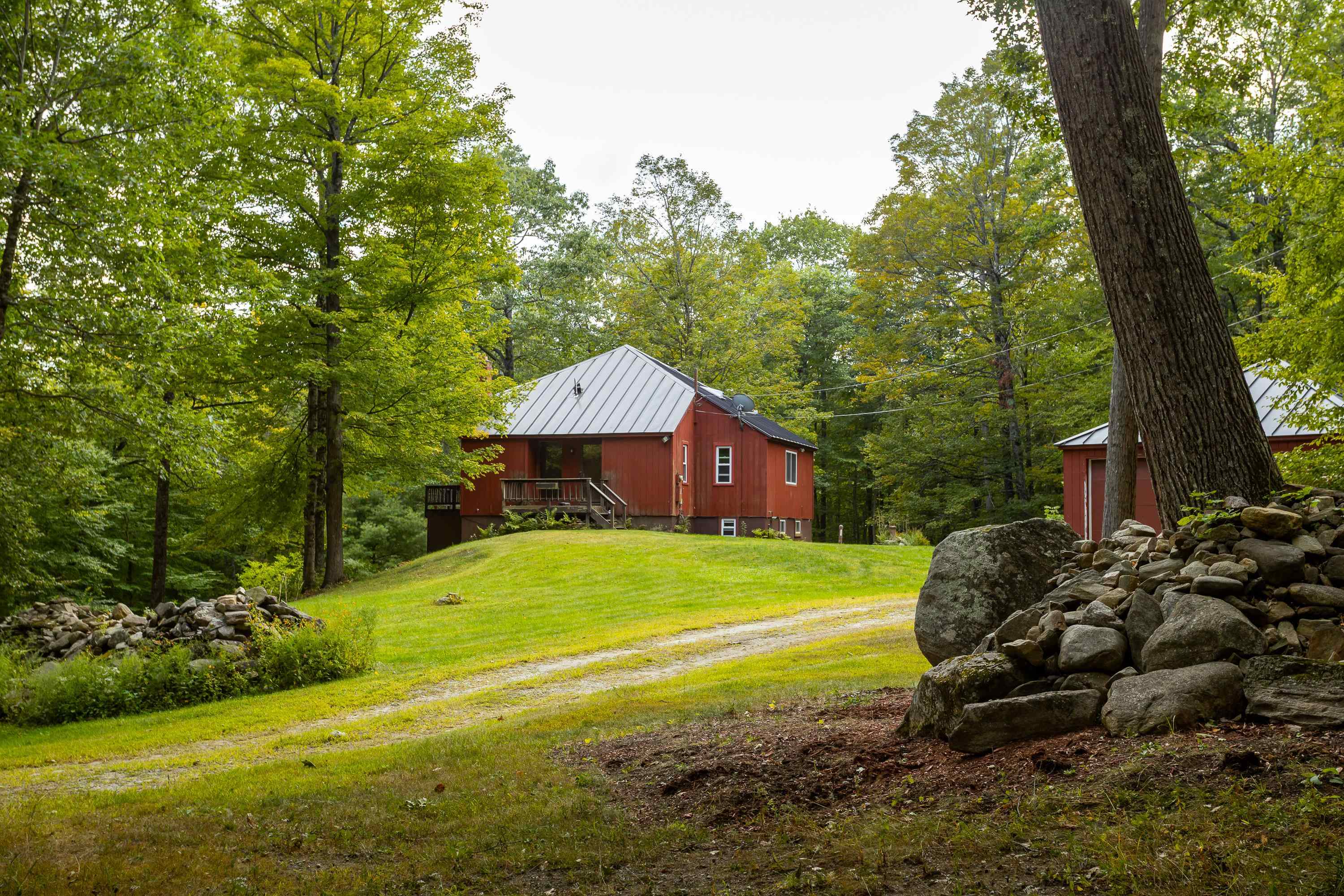 2665 Brook Road Cavendish, VT 05153 - Photo 33 of 46