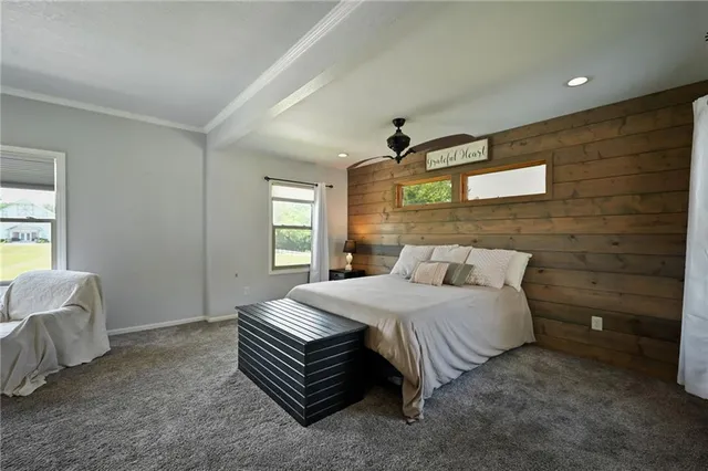 $1,900,000 | 2105 Northeast 315 Pvt Road, Osceola, MO 64776