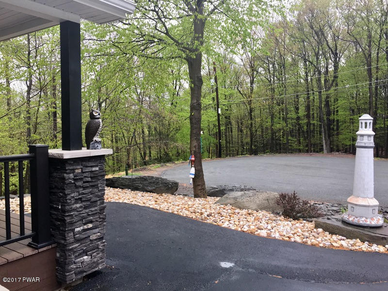 1099 Deer Valley Road Lake Ariel, PA 18436 - Photo 27 of 45