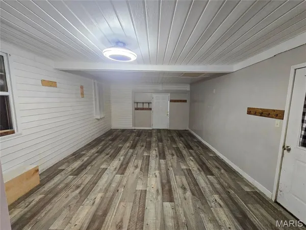 $114,900 | 801 North Poplar Street, Dexter, MO 63841