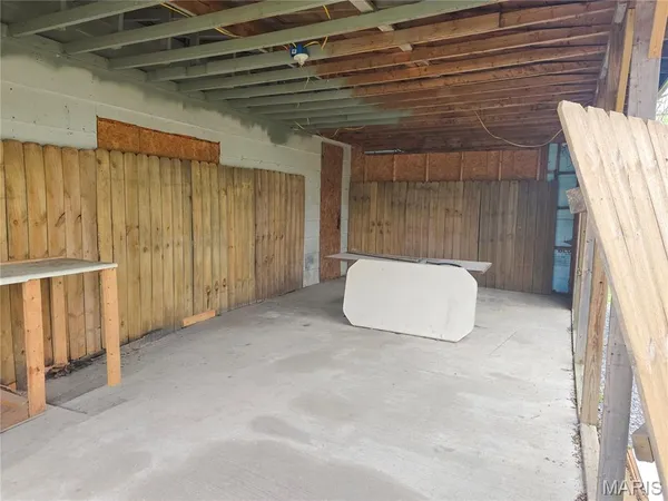 $114,900 | 801 North Poplar Street, Dexter, MO 63841