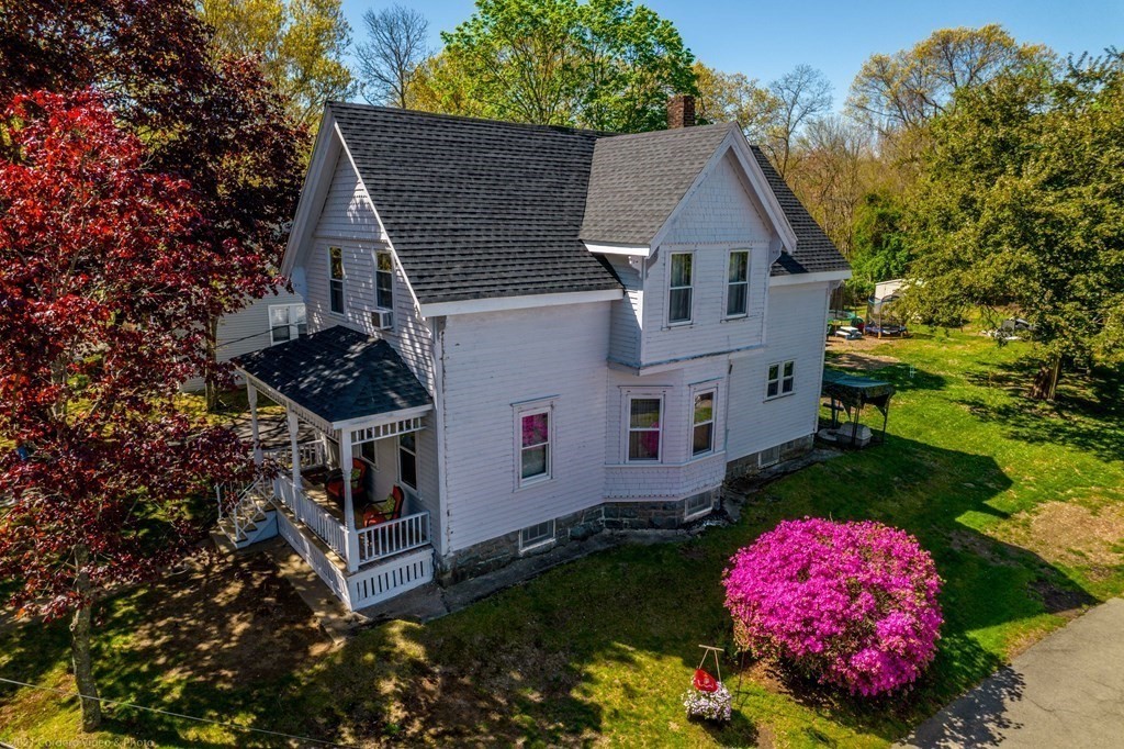 56 Silver Street Taunton, MA 02780 - Photo 4 of 30