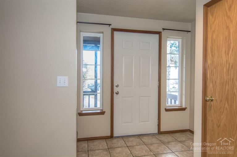 3017 Northeast Raleigh Court Bend, OR 97701 - Photo 6 of 25 Additional Photo