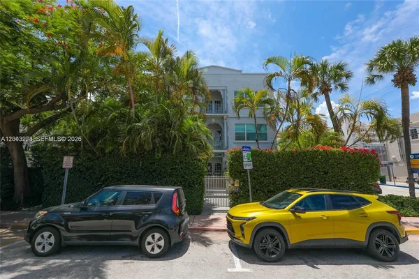 $260,000 | 1618 Michigan Avenue, Unit 38, Miami Beach, FL 33139