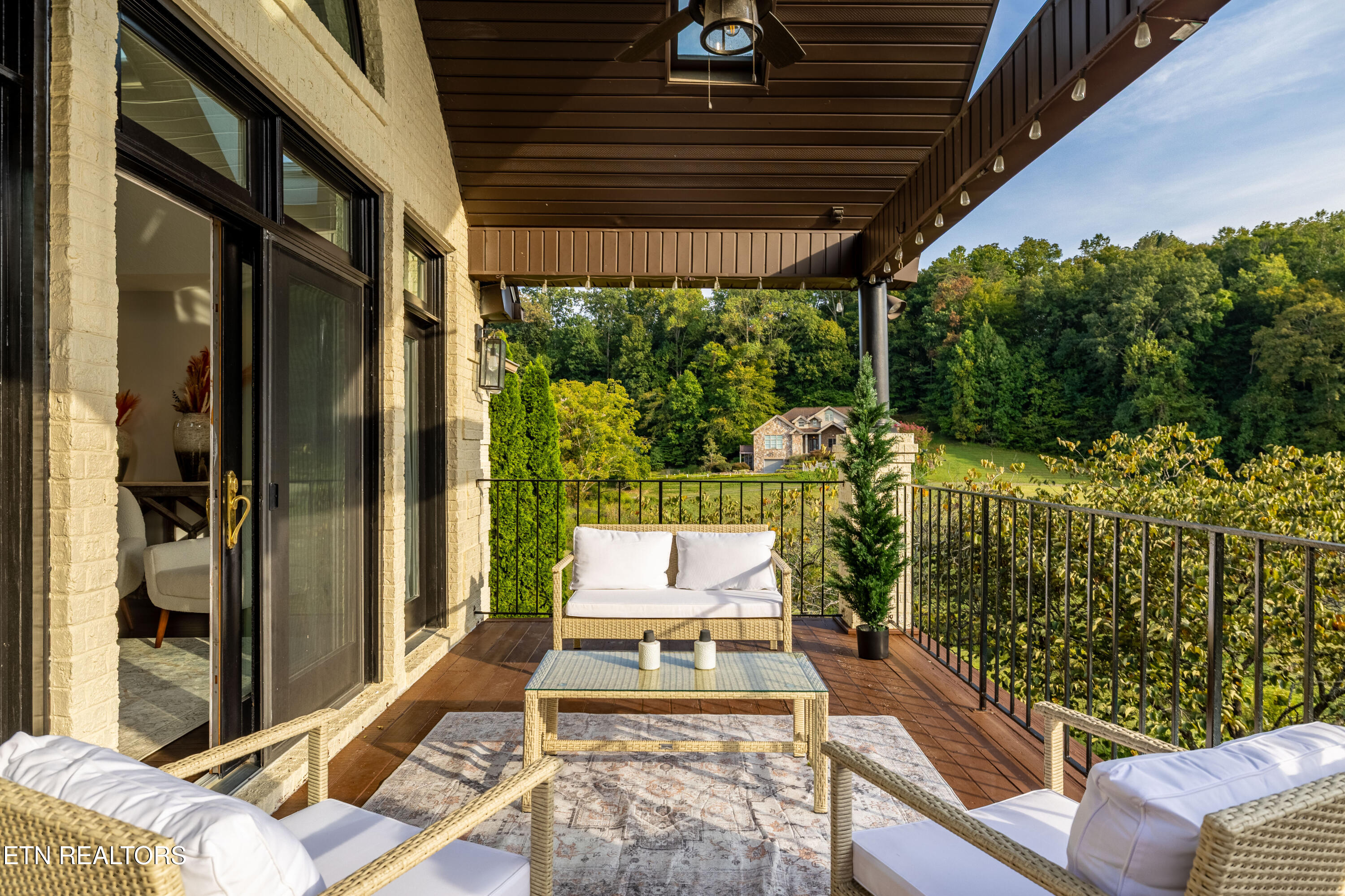 225 Bobwhite Trail Sevierville, TN 37876 - Photo 27 of 49 225 Bobwhite Trail-23