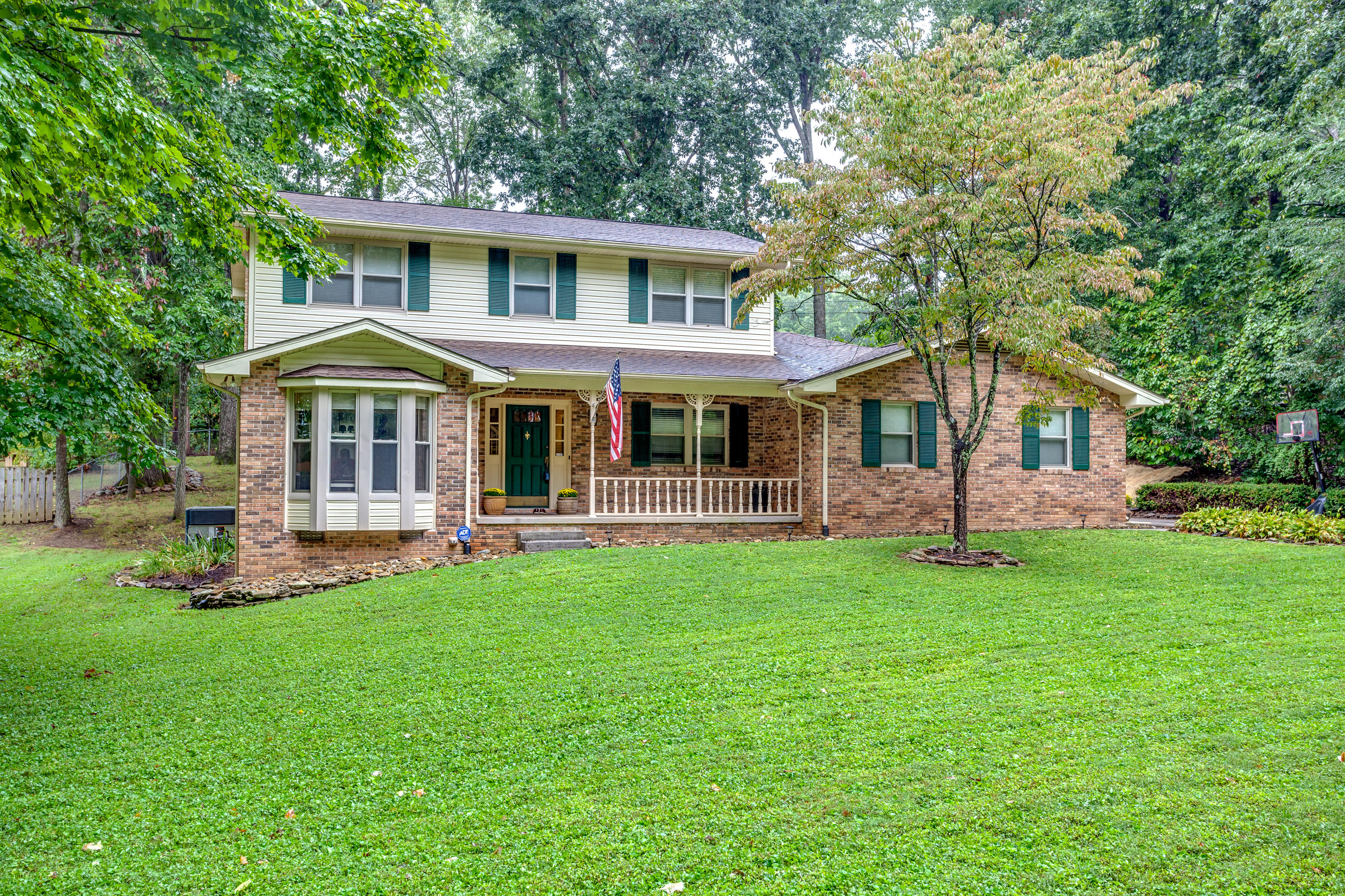 7929 Castlecomb Road Powell, TN 37849 - Photo 1 of 33 001200924-1-7929CastlecombRdPowellTN-SMA
