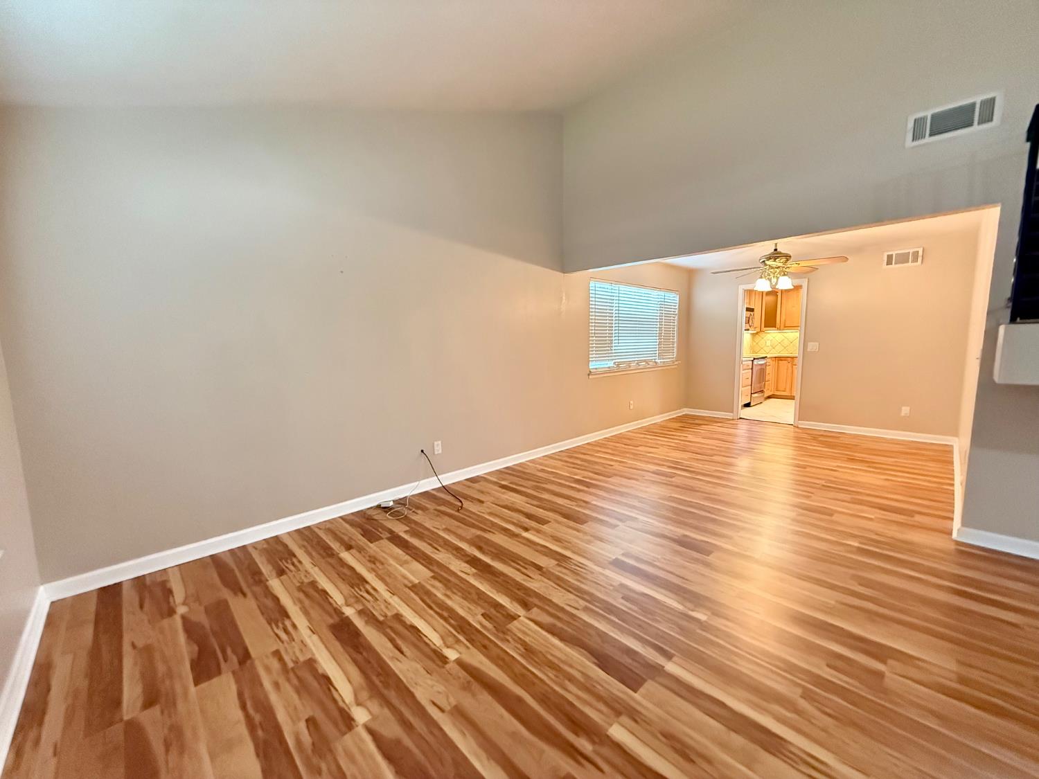 1617 Chaparral Way Stockton, CA 95209 - Photo 4 of 14