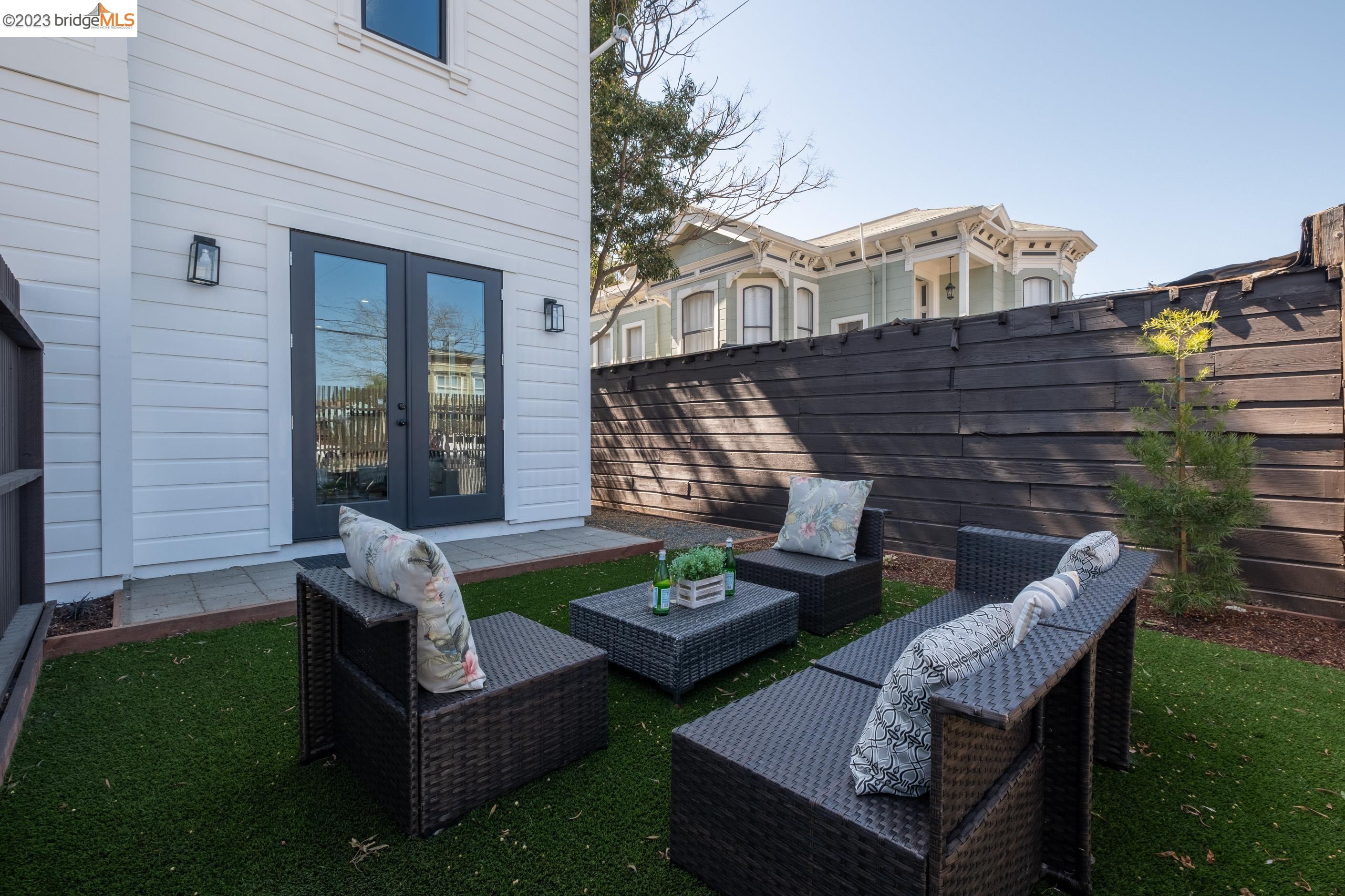 1675 12th Street Oakland, CA 94607 - Photo 11 of 17