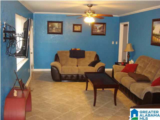 443 4th Street Pleasant Grove, AL 35127 - Photo 5 of 31