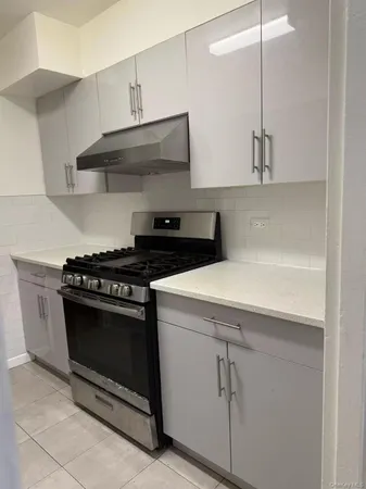 $412,000 | 2021 84th Street, Unit L3 | Bensonhurst