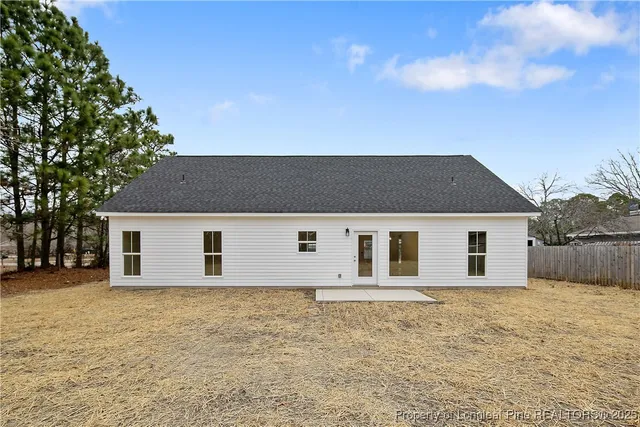 $286,400 | 5803 Labonte Drive, Hope Mills, NC 28348