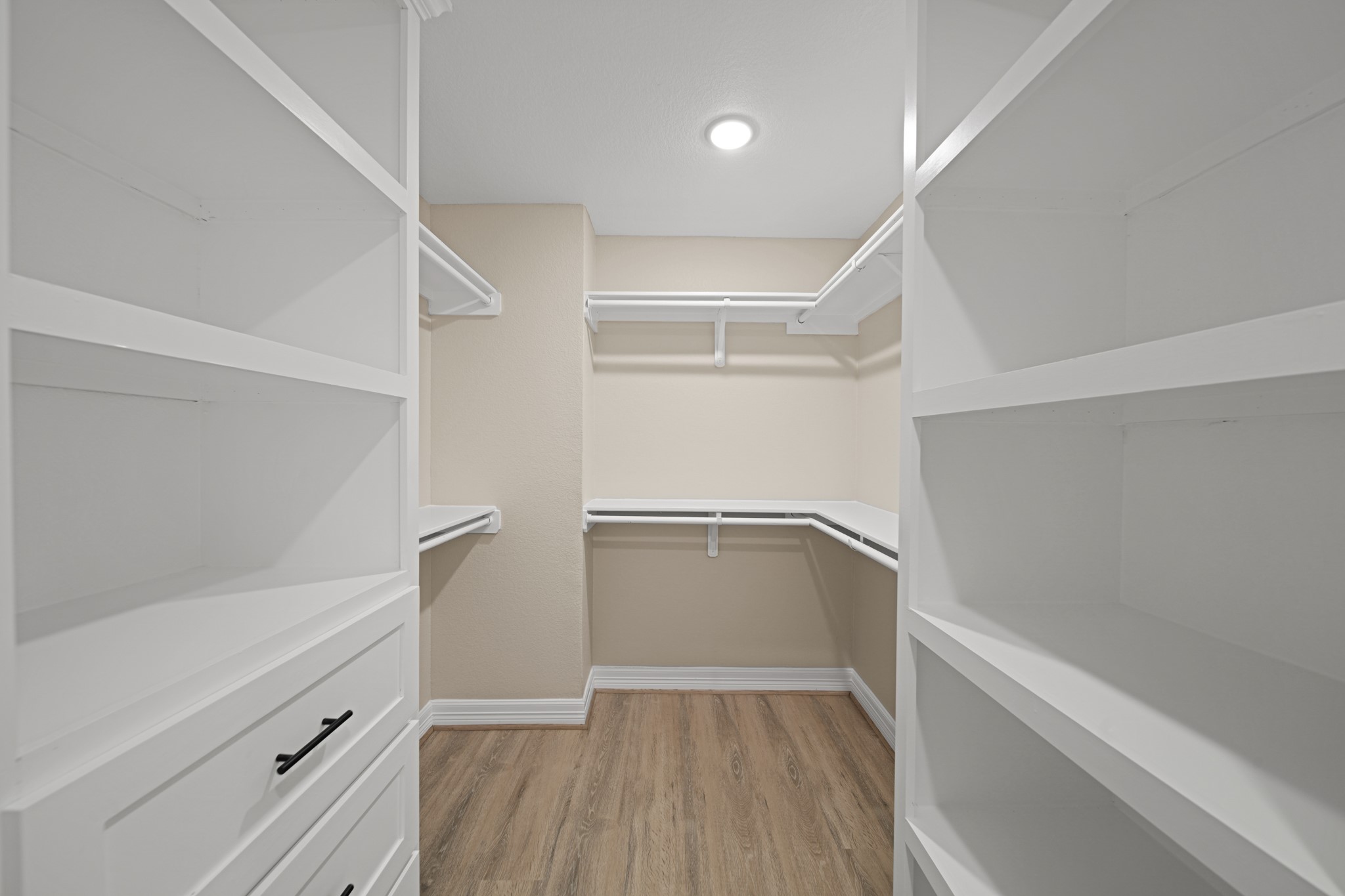 220 Pine Road Clear Lake Shores, TX 77565 - Photo 16 of 31 a view of an empty walk in closet
