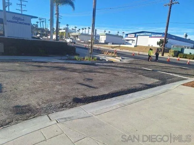 927 West Main Street El Cajon, CA 92020 - Photo 23 of 27