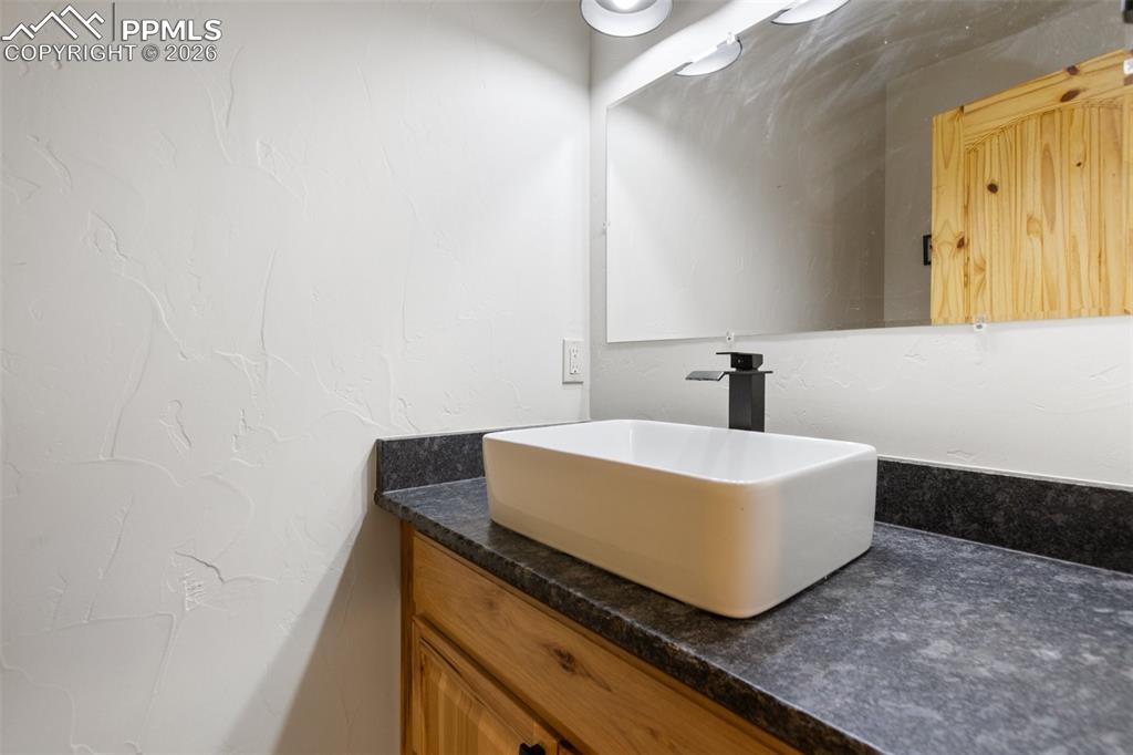 26 Blue Spruce Road Divide, CO 80814 - Photo 35 of 50 Basement half bath