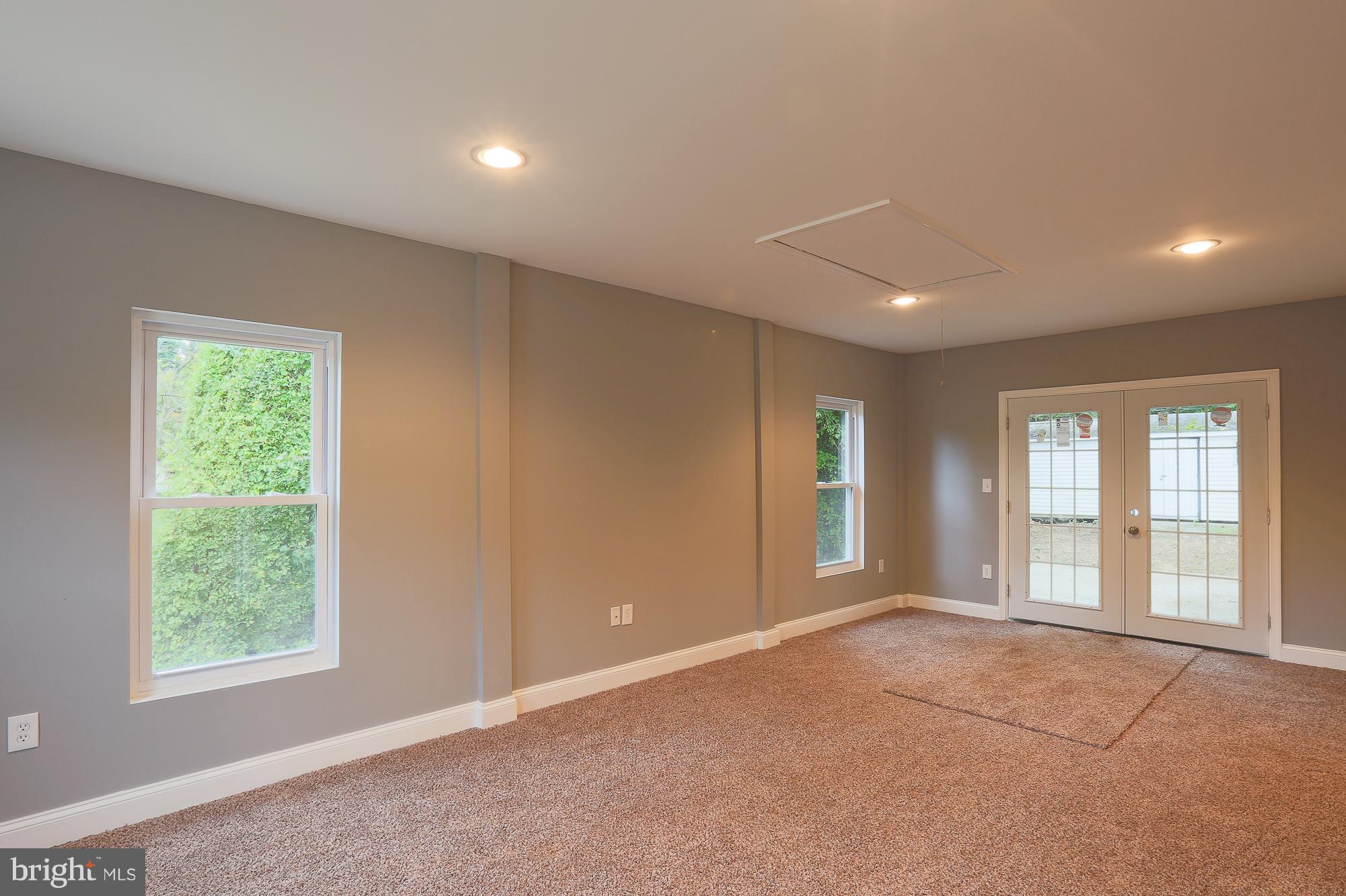 1402 Glendale Road Baltimore, MD 21239 - Photo 21 of 30 Interior (General)