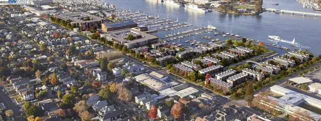 $1,347,540 | 2025 Stanford Street, Alameda, CA 94501