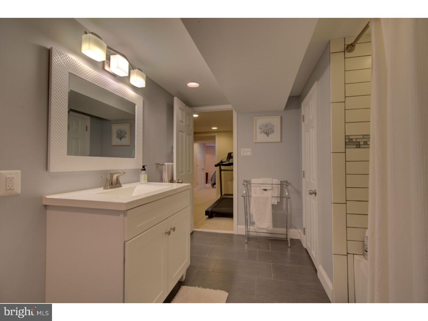 369 North Rolling Road Springfield, PA 19064 - Photo 20 of 24