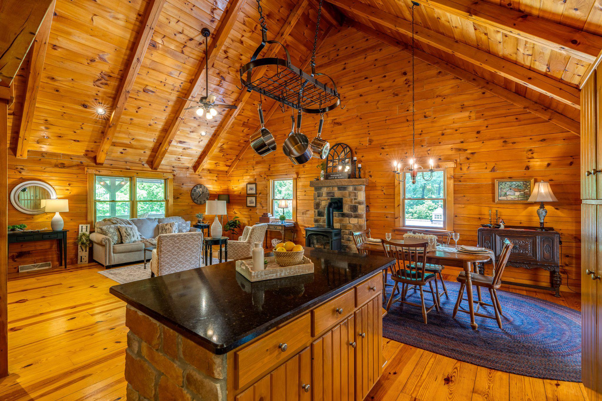 635 Laurel Ridge Road Reinholds, PA 17569 - Photo 18 of 63 Who wants to spend the holidays here?