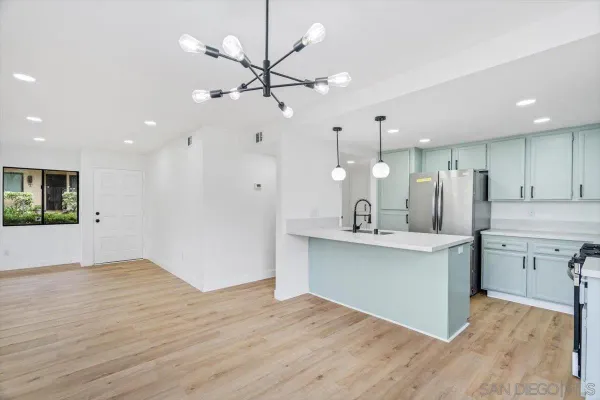 $520,000 | 345 North Melrose Drive, Unit C, Vista, CA 92083