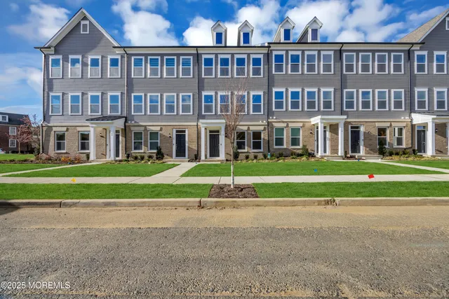 $1,099,000 | 16 Barton Avenue, Oceanport, NJ 07757