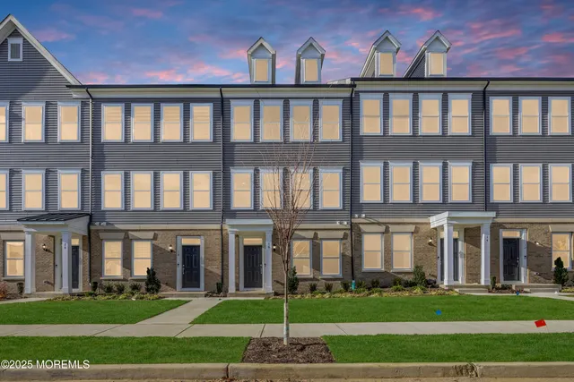 $1,099,000 | 16 Barton Avenue, Oceanport, NJ 07757