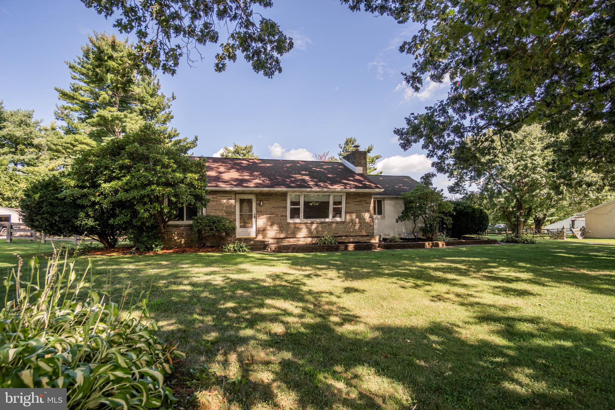 665 Doe Run Road Coatesville, PA 19320 - Photo 4 of 36 Gallery Image 4