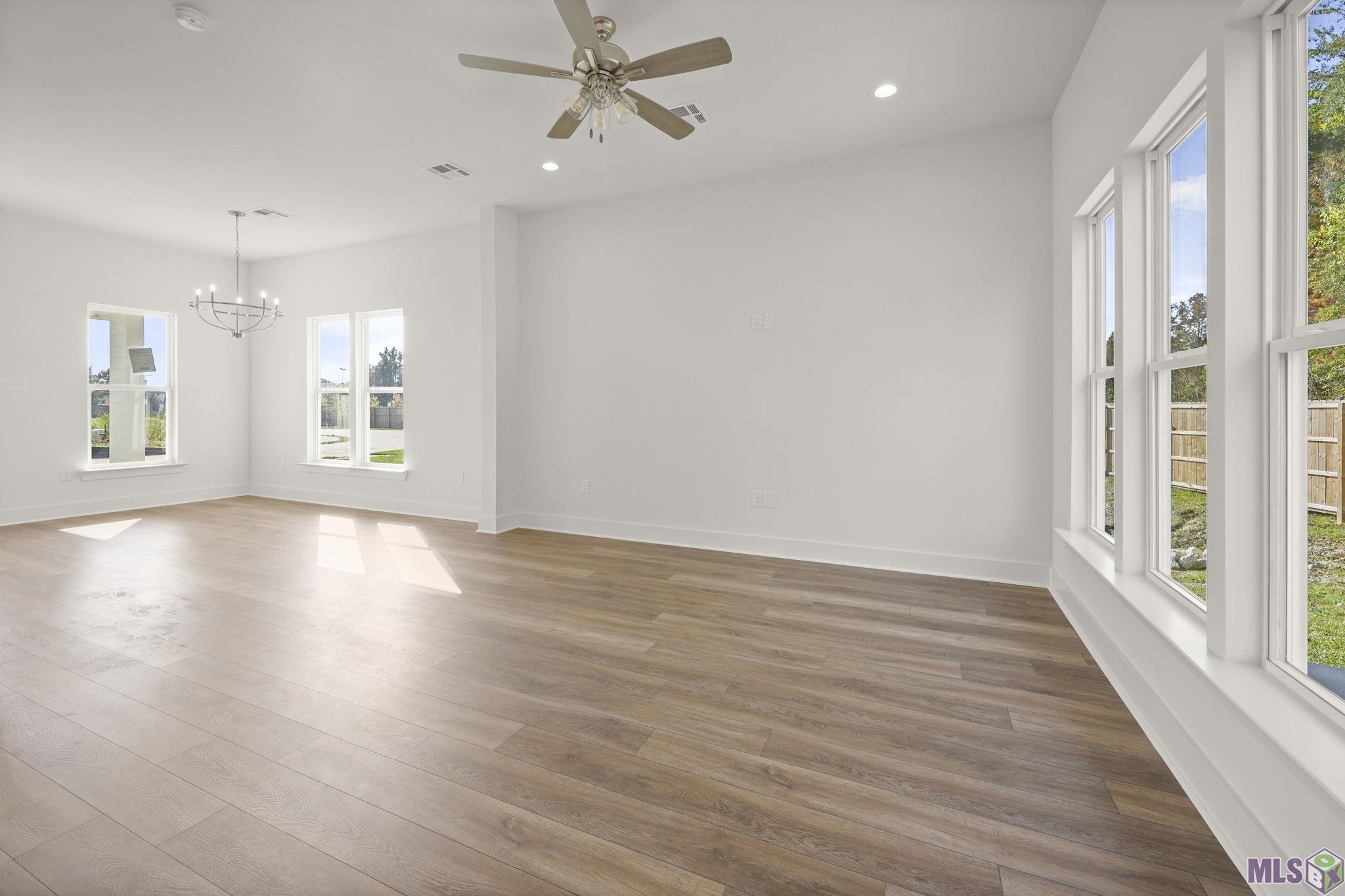 6322 Fallow Drive Baton Rouge, LA 70809 - Photo 4 of 32