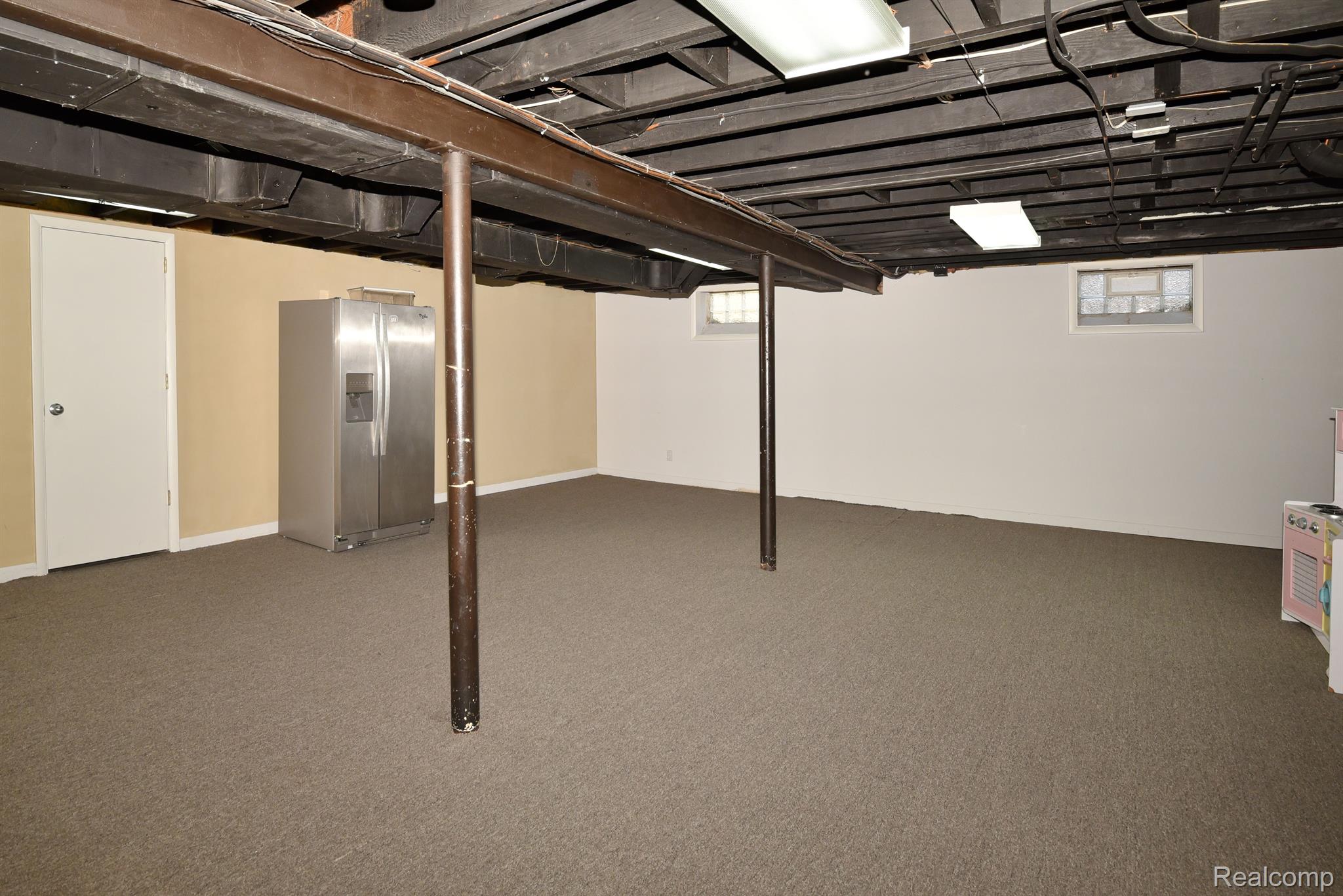4196 Wakefield Road Berkley, MI 48072 - Photo 27 of 39 Gallery Image 27