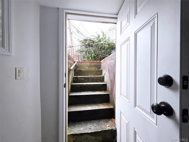 a view of a walk in closet