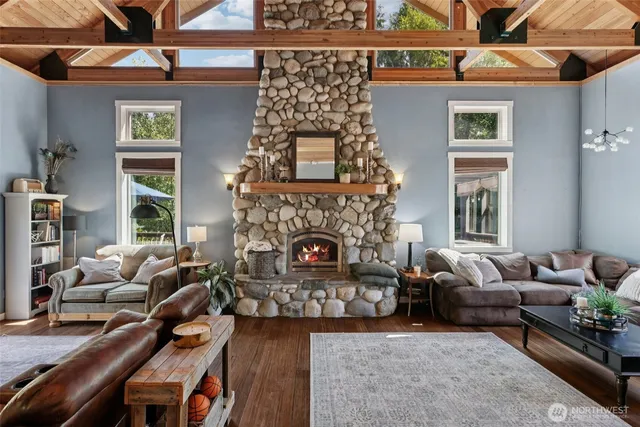 $1,099,000 | 14707 66th Avenue Northwest, Stanwood, WA 98292