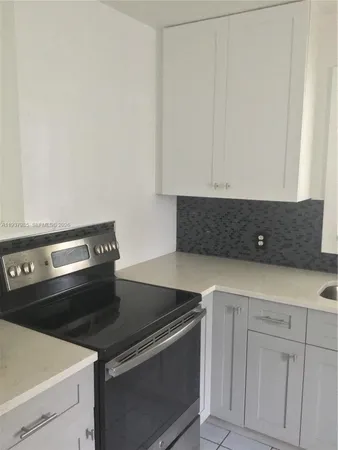 $1,500 | 429 49th Street, Unit 2, West Palm Beach, FL 33407