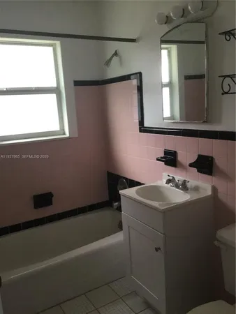 $1,500 | 429 49th Street, Unit 2, West Palm Beach, FL 33407