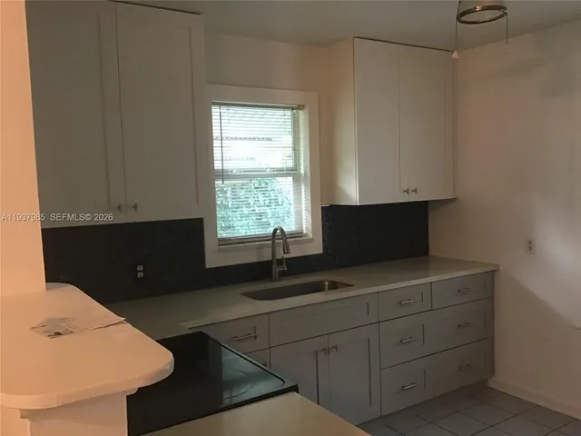 $1,500 | 429 49th Street, Unit 2, West Palm Beach, FL 33407