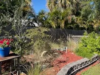 $1,500 | 429 49th Street, Unit 2, West Palm Beach, FL 33407