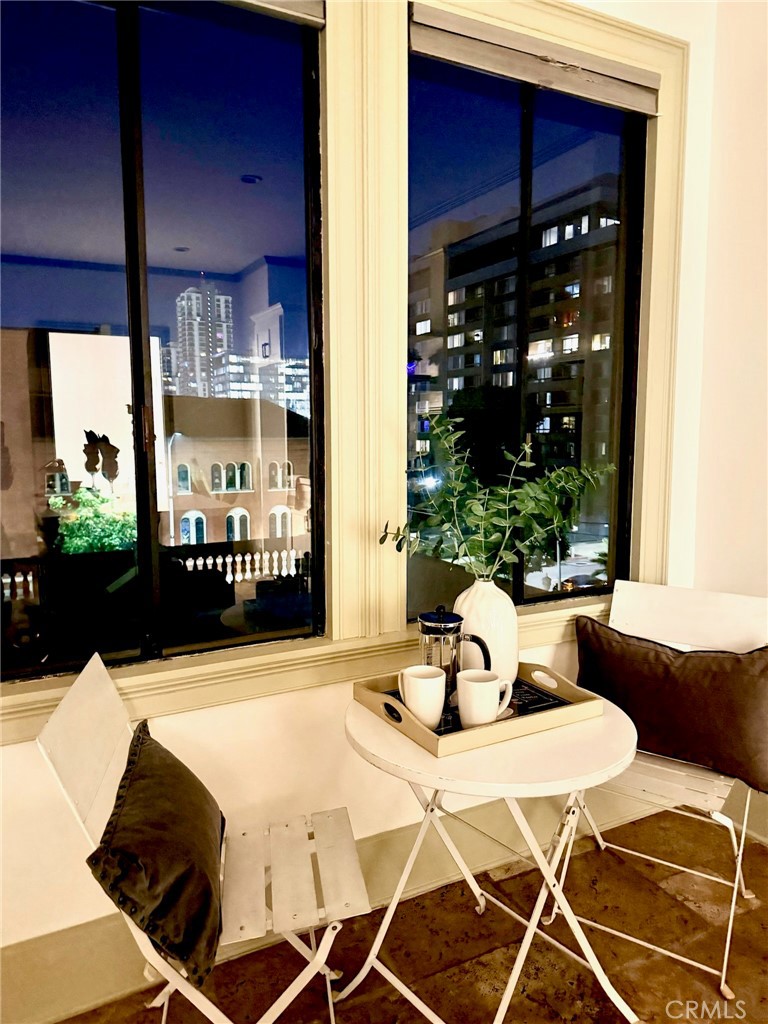 315 West 3rd Street, Unit 301 Long Beach, CA 90802 - Photo 15 of 50