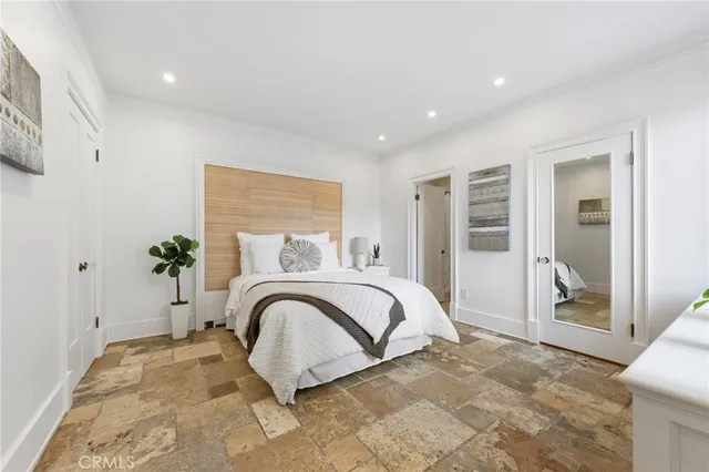 $595,000 | 315 West 3rd Street, Unit 301, Long Beach, CA 90802