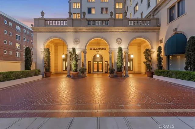 $595,000 | 315 West 3rd Street, Unit 301, Long Beach, CA 90802