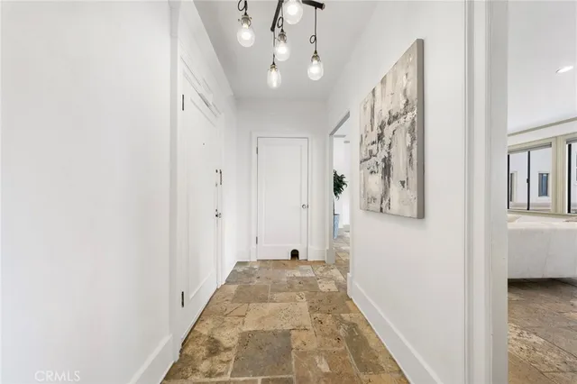 $595,000 | 315 West 3rd Street, Unit 301, Long Beach, CA 90802