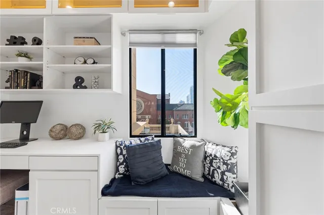 $595,000 | 315 West 3rd Street, Unit 301, Long Beach, CA 90802