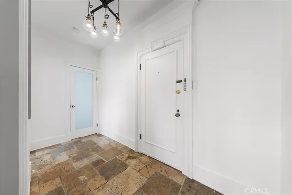 $565,000 | 315 West 3rd Street, Unit 301, Long Beach, CA 90802