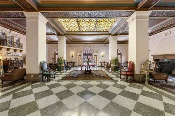 $565,000 | 315 West 3rd Street, Unit 301, Long Beach, CA 90802