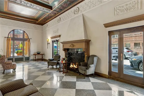 $565,000 | 315 West 3rd Street, Unit 301, Long Beach, CA 90802